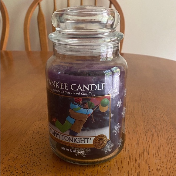Retired Yankee Candle Happy Tonight - Picture 2 of 6